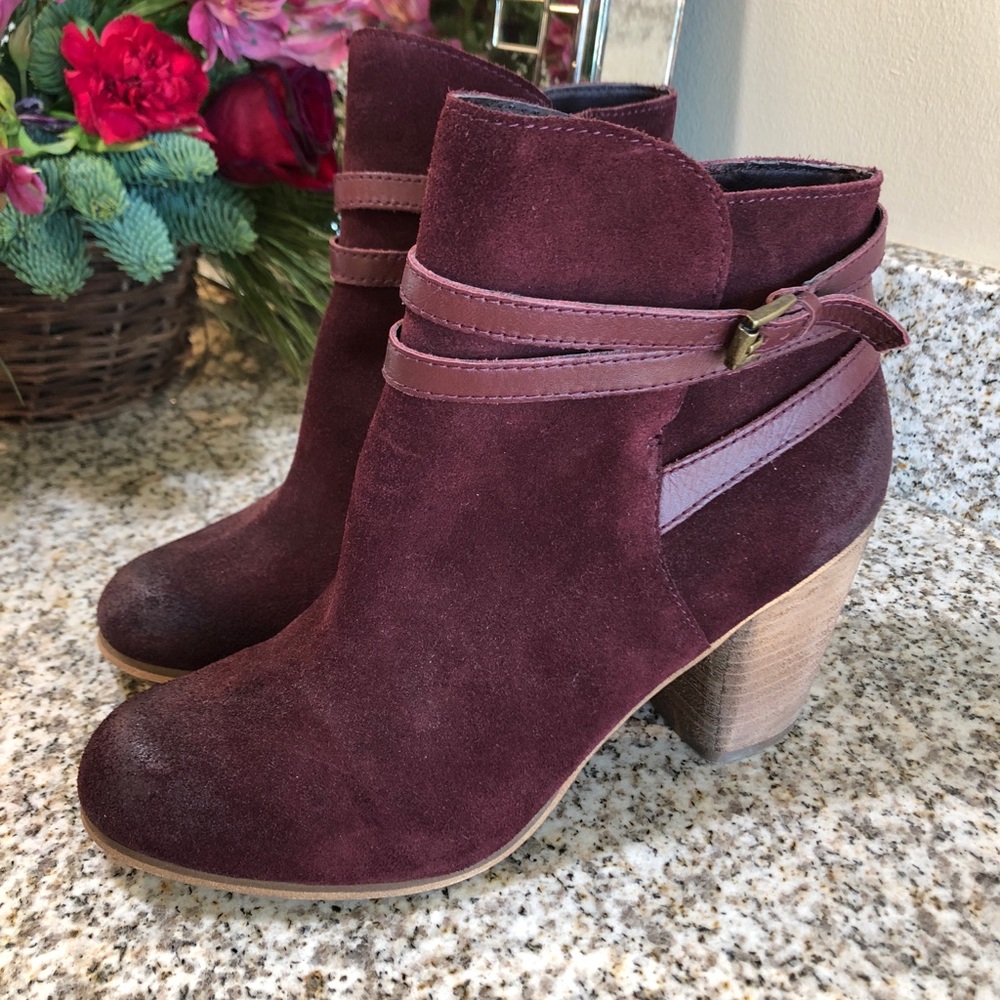BP Trolley Bootie- SZ 8.5 WINE color! Like new!